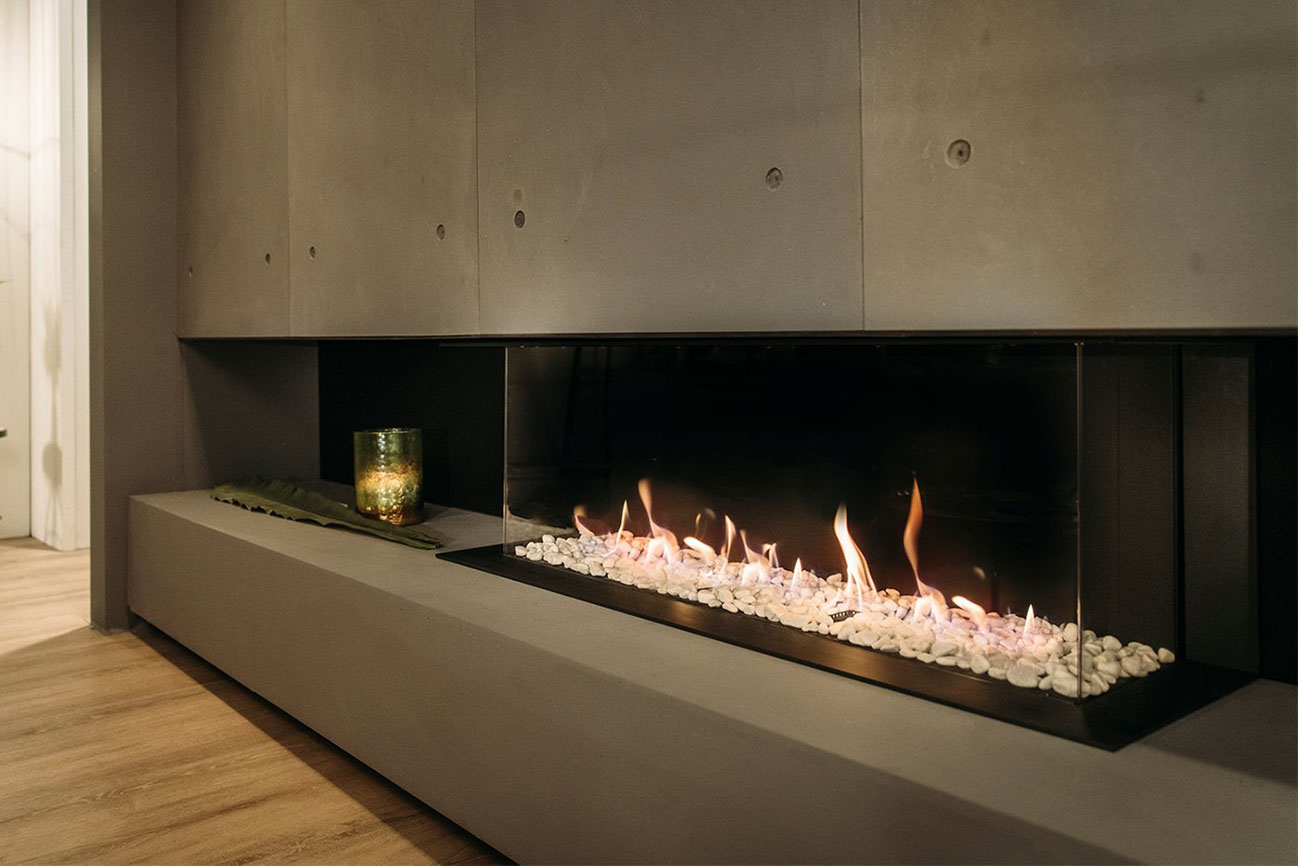 Faber Matrix iii Three-Sided Gas Fireplace - Image 3