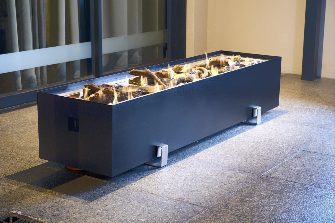 Rectangular Gas Fire Pit with Surround - Image 3