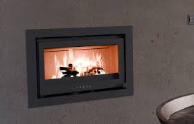 Forge i80 Built-In Closed Combustion Fireplace